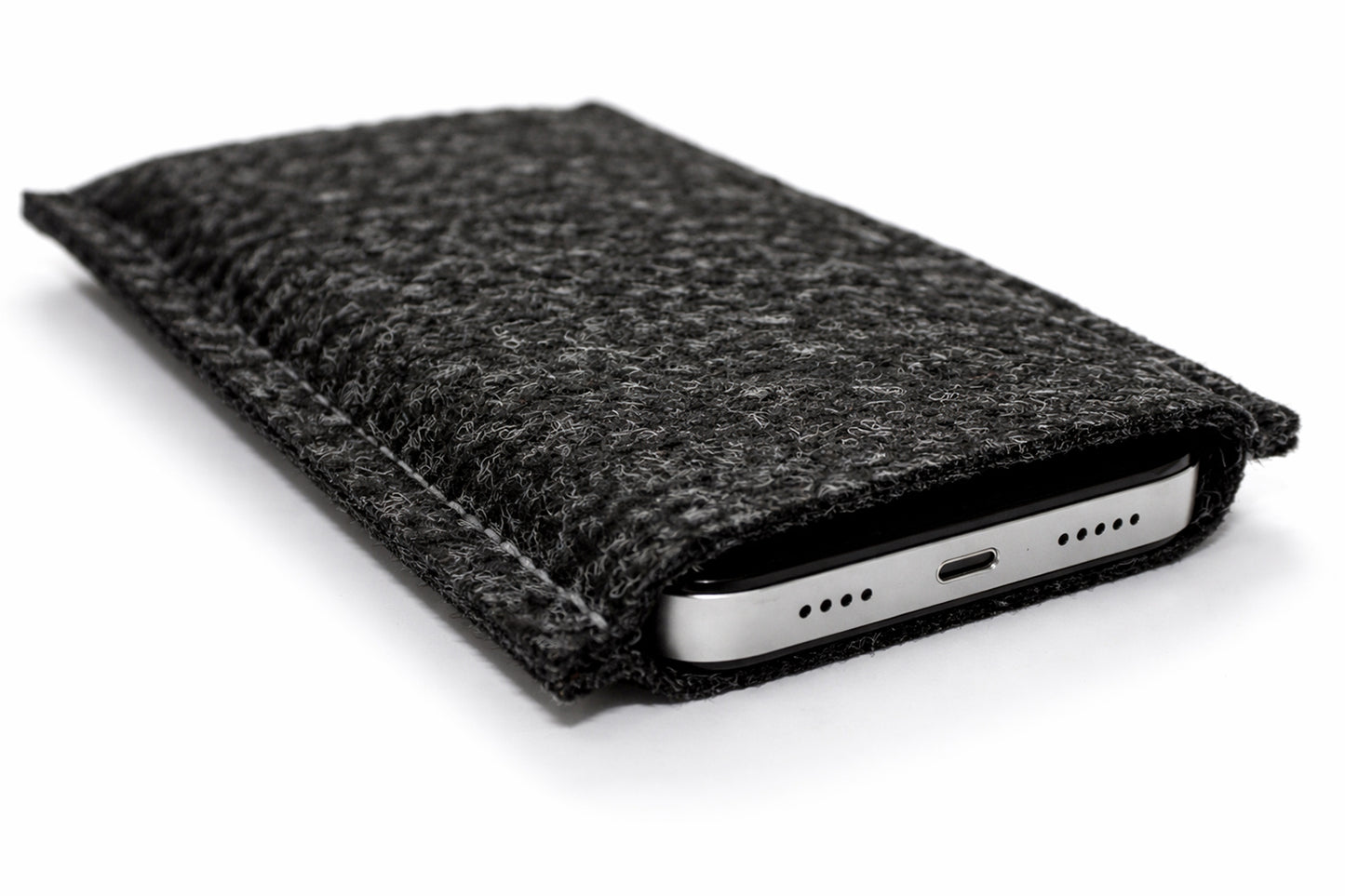 Filztasche für iPhone für AKTUELLE Modelle – Passgenauer Schutz in Design & Funktion